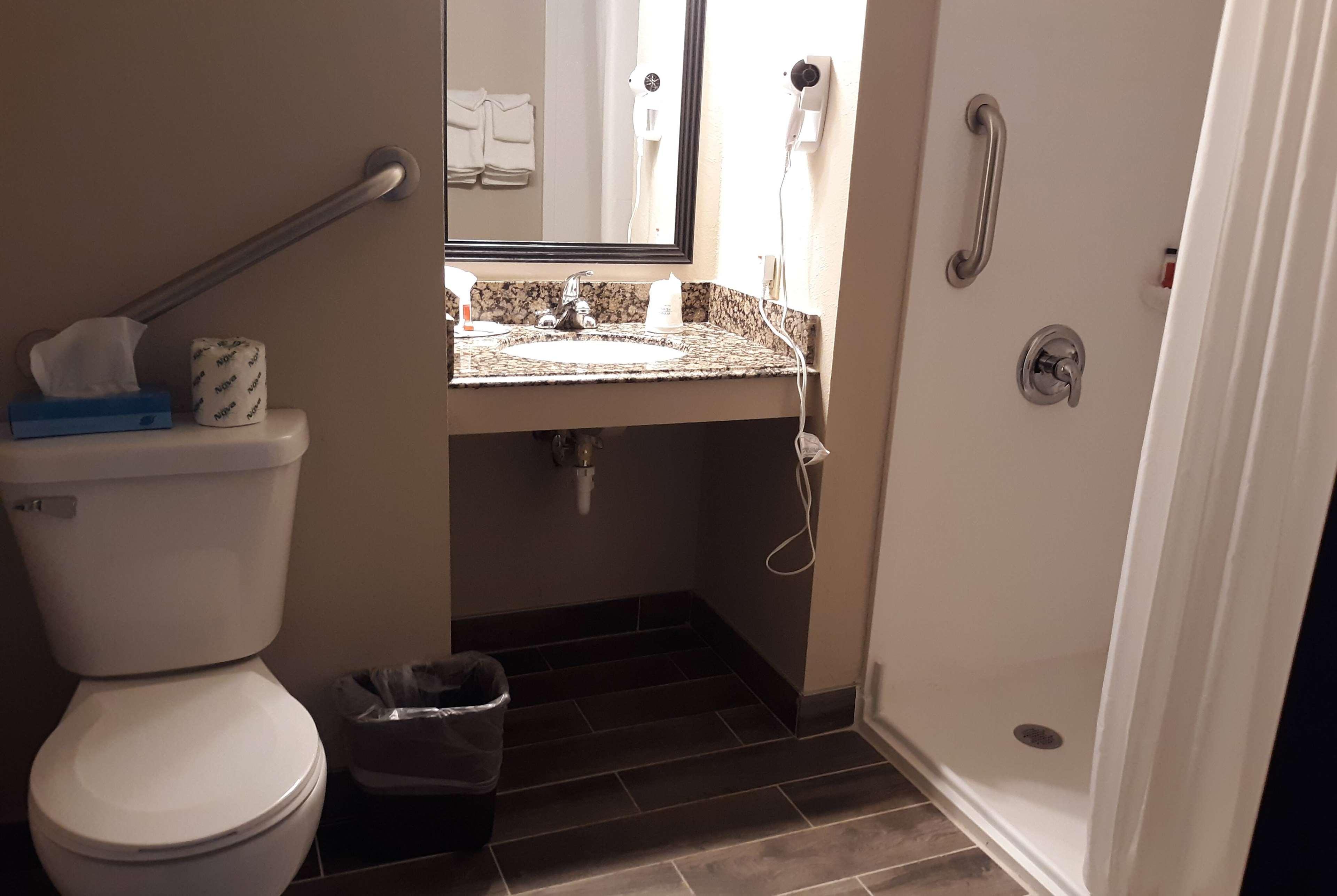 Baymont By Wyndham Rochester Mayo Clinic Area Εξωτερικό φωτογραφία