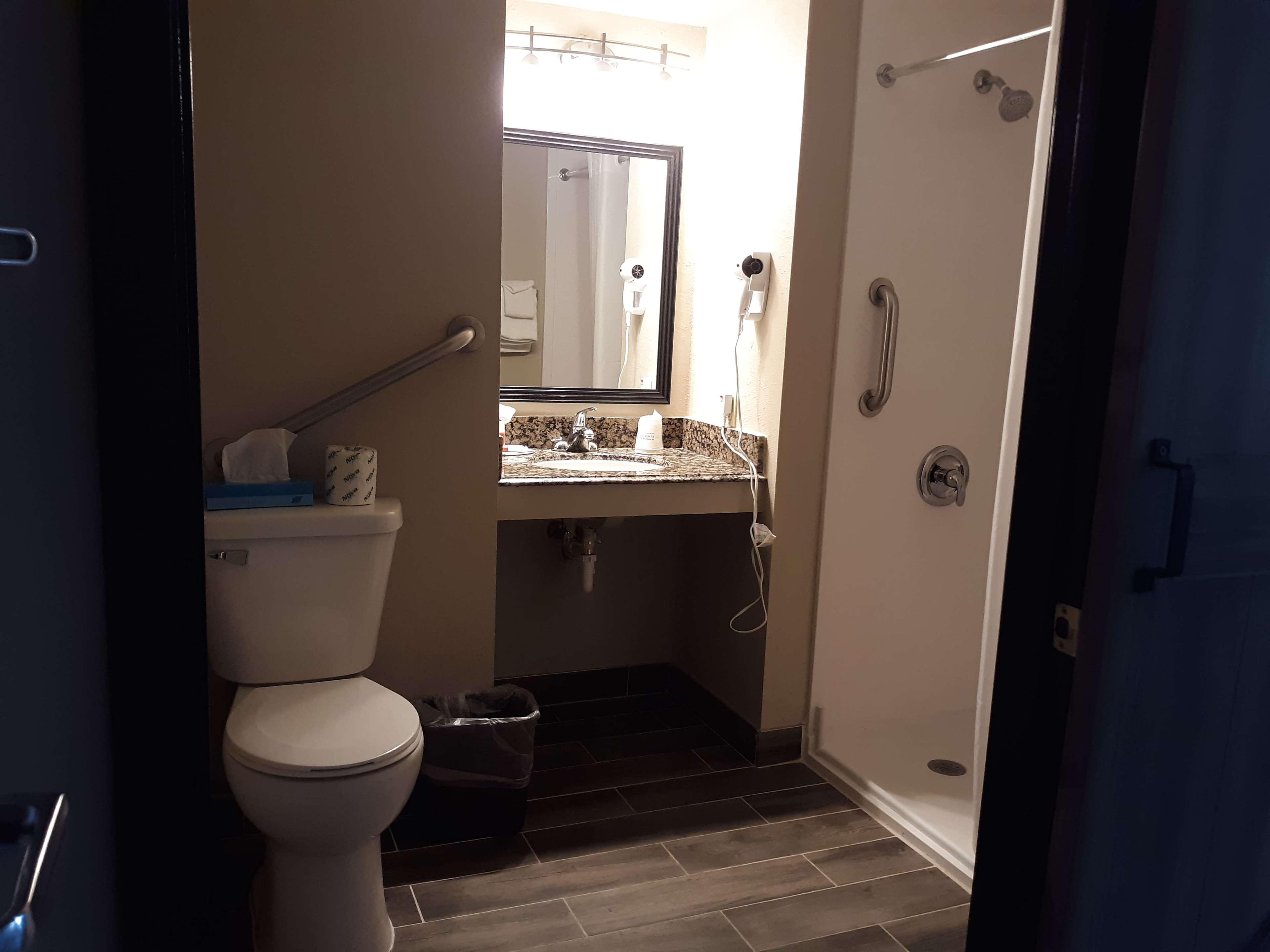 Baymont By Wyndham Rochester Mayo Clinic Area Εξωτερικό φωτογραφία